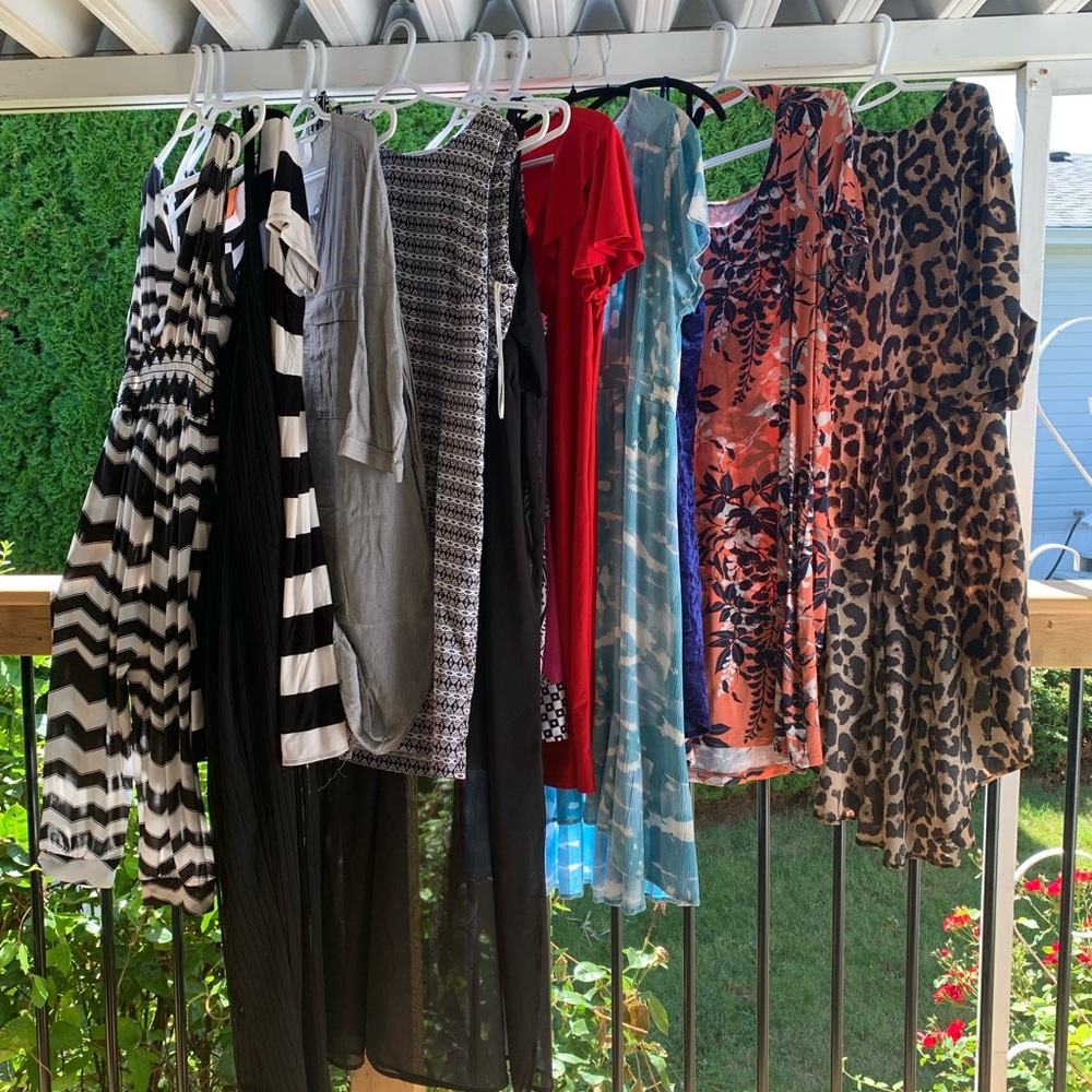 10 dresses, 2 jumpsuit